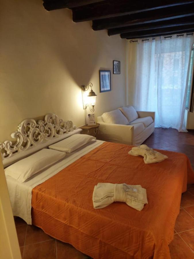 Casa Vacanze Campo De' Fiori Rom Eksteriør billede